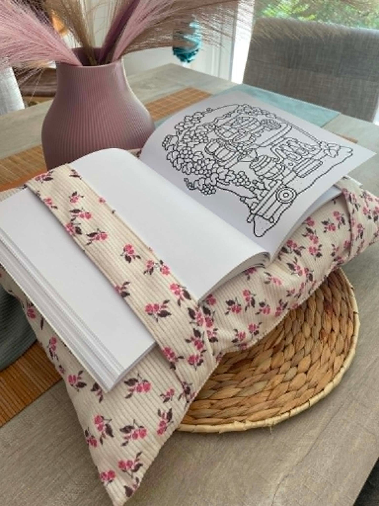 Coussin Cozy Colo et Lecture-  Romance d'été